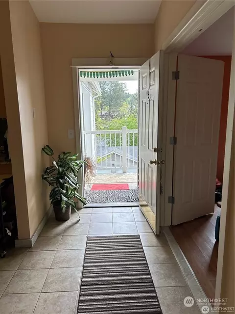 Entry Way - 2009 196 St SE #D 303, Bothell, WA 98012 photo 3 of 3