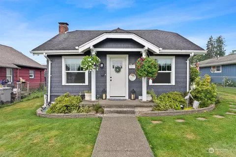 303 N Main St, Montesano, WA 98563