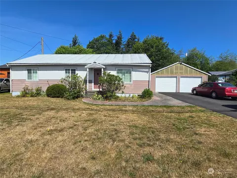 721 Bogachiel Way, Forks, WA 98331