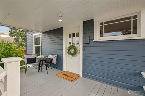 1807 Marion St, Enumclaw, WA 98022 photo 4