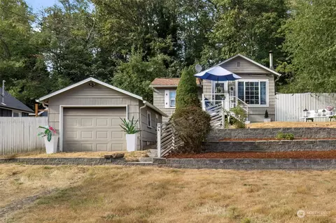 2924 Alder, Bremerton, WA 98310