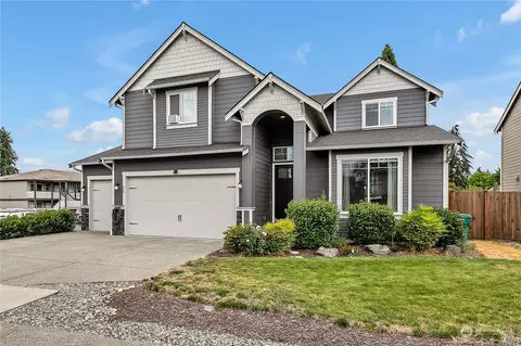 639 7th St NE, Auburn, WA 98002