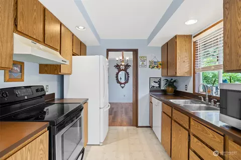 921 105th Pl SE, Everett, WA 98208 photo 12