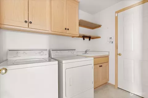 655 SW Echo Loop, Oak Harbor, WA 98277 photo 28