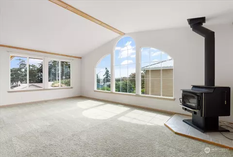 655 SW Echo Loop, Oak Harbor, WA 98277 photo 14