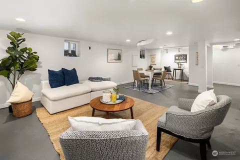 1107 36th Ave E, Seattle, WA 98112 photo 25