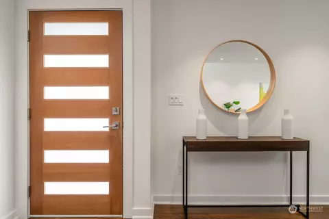 Entry Way - 2813 Harris Pl S, Seattle, WA 98144 photo 2 of 3
