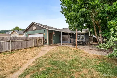 Exterior - 5500 Parker Rd E, Sumner, WA 98390 photo 7 of 9