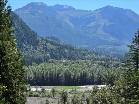 5836 Mt Baker Hwy, Deming, WA 98244