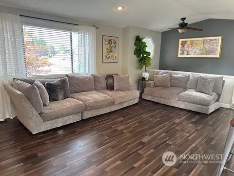 4610 E 46th Ave, Spokane, WA 99223 photo 2