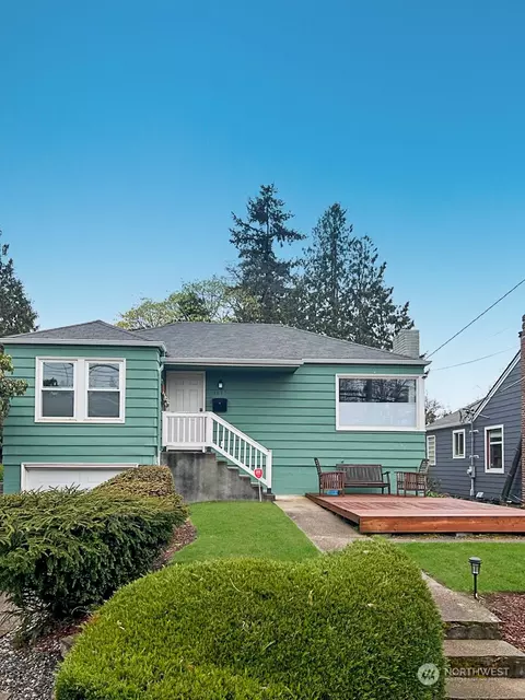 4615 49th Ave S, Seattle, WA 98118