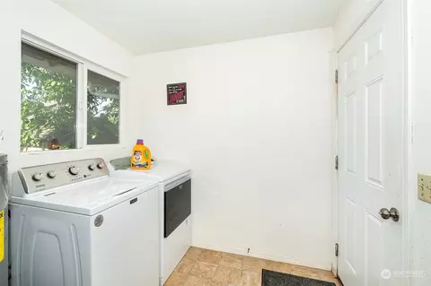 429 Burchett Rd, Onalaska, WA 98570 photo 14