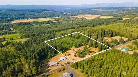 429 Burchett Rd, Onalaska, WA 98570 photo 2