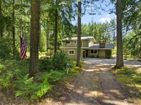 14405 35th Ave NW, Gig Harbor, WA 98332