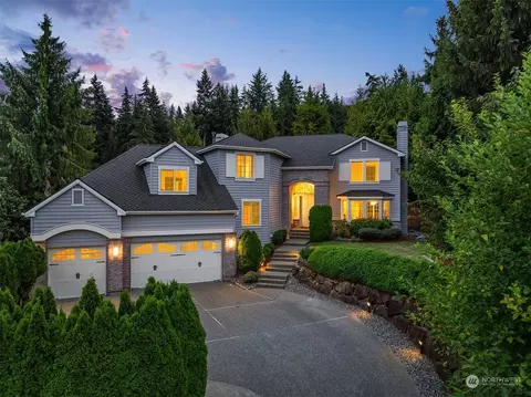 18409 NW Montreux Dr, Issaquah, WA 98027