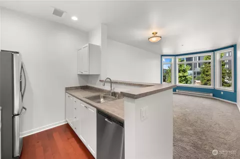 2415 2nd Ave #537, Seattle, WA 98121
