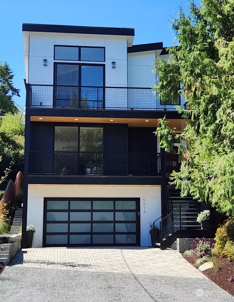 5613 5615 32nd Ave SW #1&2, Seattle, WA 98126