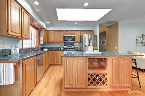 Kitchen - 14110 11th Dr SE, Mill Creek, WA 98012 photo 3 of 3