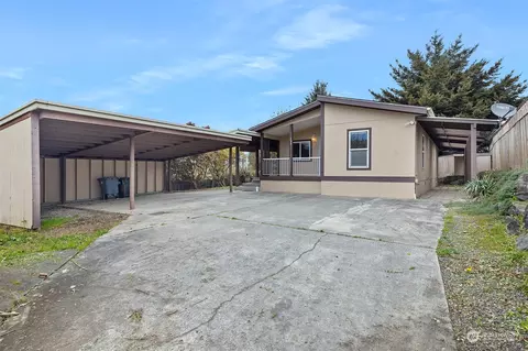 133 119th St S, Parkland, WA 98444