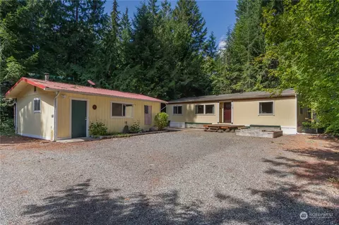 310 N Beacon Point Loop S, Lilliwaup, WA 98555