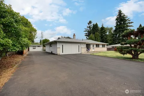 11444 SE 180th Pl, Renton, WA 98055