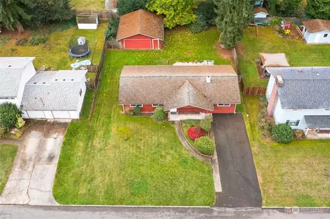 8435 NE 138th St, Kirkland, WA 98034