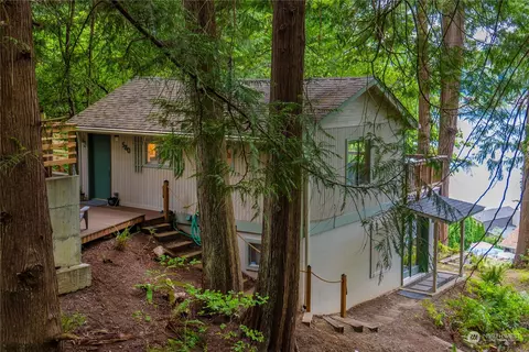 380 E Bridger, Shelton, WA 98584