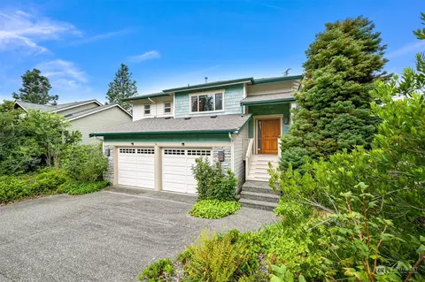 3107 Hayward St, Bellingham, WA 98226