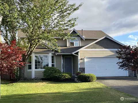 9028 190th St E, Puyallup, WA 98375