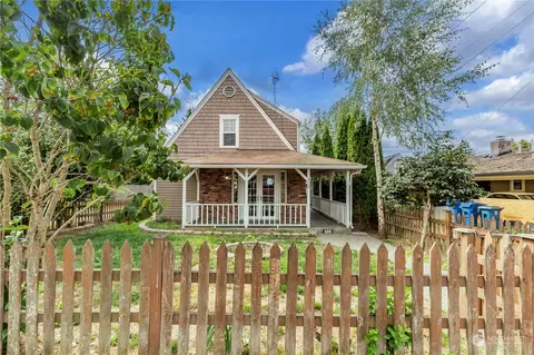 320 Pike St, Monroe, WA 98272