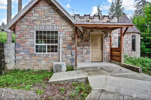 2602 18th Ave SE, Olympia, WA 98501