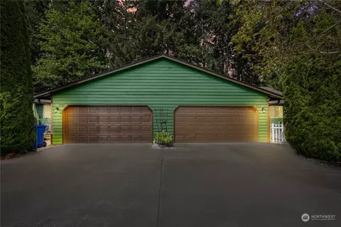 8101 109th St E #8103, Puyallup, WA 98373