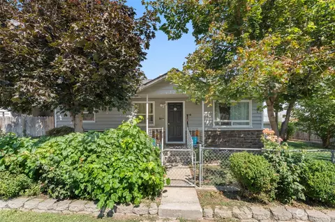 1050 Westwood Ave, Wenatchee, WA 98801