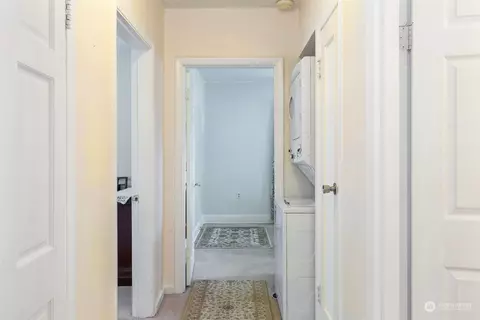 Entry Way - 5625 Fleming St, Everett, WA 98203 photo 1 of 1
