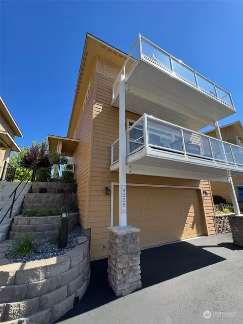 9229 Canyon Dr NW #C50, Quincy, WA 98848