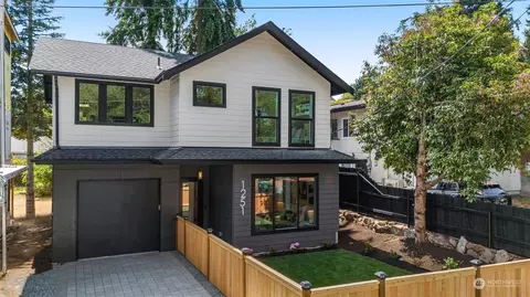 1251 NE 98th St, Seattle, WA 98115