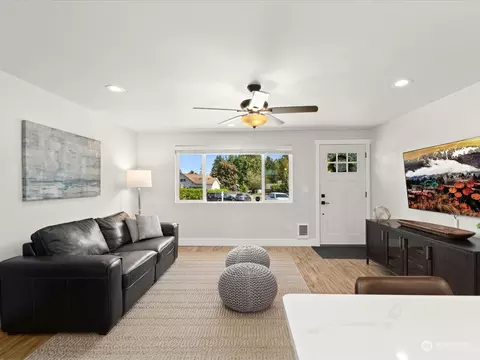 1608 71st Pl SE, Everett, WA 98203 photo 5