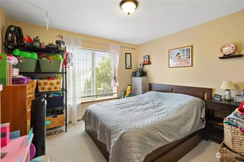 Bedroom - 19910 15th Ave E, Spanaway, WA 98387 photo 3 of 5
