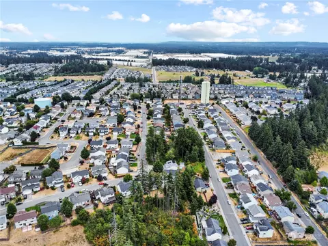 View/Area - 19910 15th Ave E, Spanaway, WA 98387 photo 2 of 5