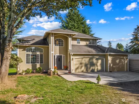 19225 208th Ave SE, Renton, WA 98058