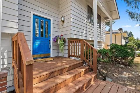 512 Thunderbird St, Lacey, WA 98503