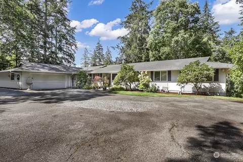 7808 John Dower Rd W, Lakewood, WA 98499