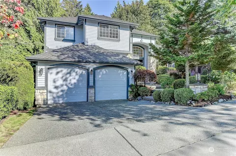 5688 NW Lac Leman Dr, Issaquah, WA 98027