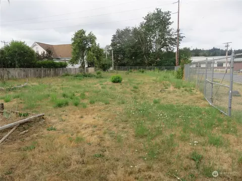 271 Garfield Ave E, Tenino, WA 98589