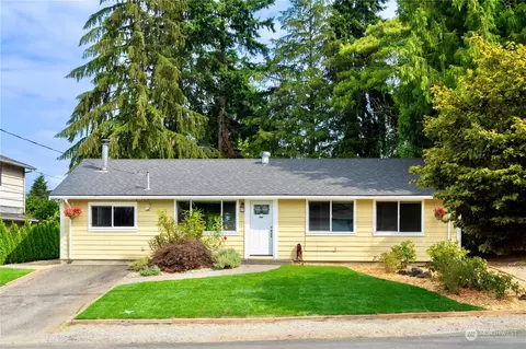 11032 SE 182nd St, Renton, WA 98055