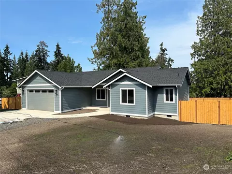 1990 NW Circle Dr, Poulsbo, WA 98370