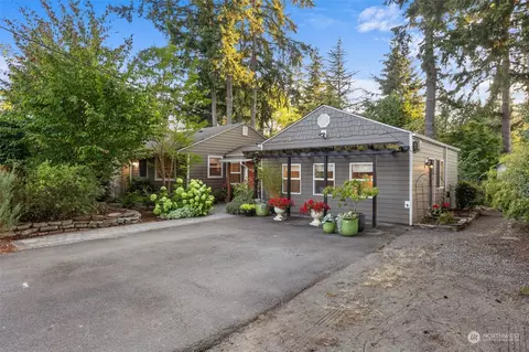 23118 84th Ave W, Edmonds, WA 98026