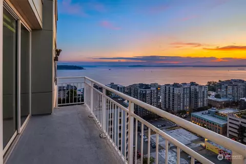 2600 2nd Ave #2401, Seattle, WA 98121