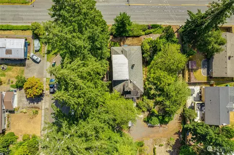19124 36th Ave W, Lynnwood, WA 98036