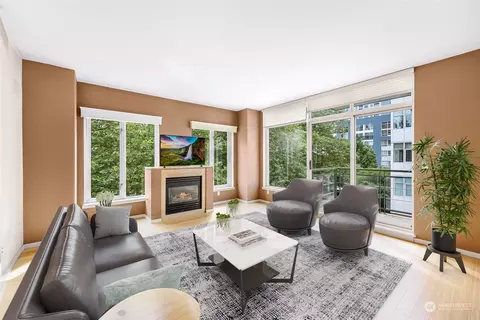 1188 106th Ave NE #322, Bellevue, WA 98004